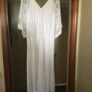 “Lane Bryant”  White Lace/knit long women dress   Size 22/24